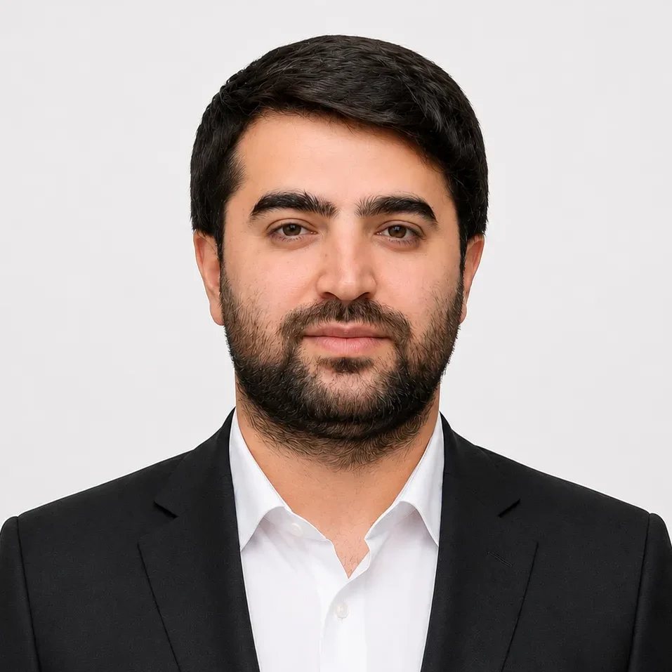 امیر جدی قطب‌آبادی از اعضای شرکت عالی پخش پارس